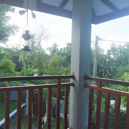 Blue Water Hikkaduwa Villa Ngoại thất bức ảnh