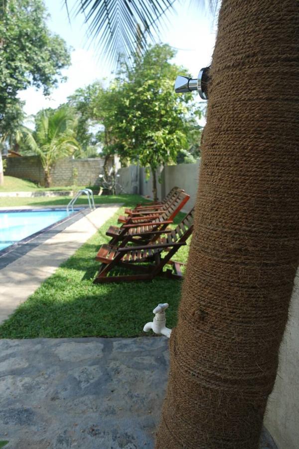Blue Water Hikkaduwa Villa Ngoại thất bức ảnh