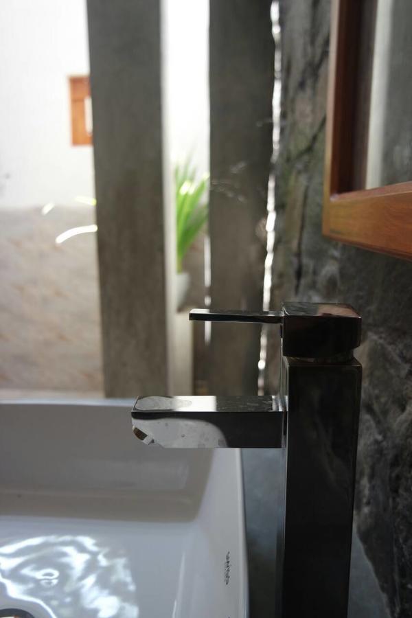 Blue Water Hikkaduwa Villa Ngoại thất bức ảnh