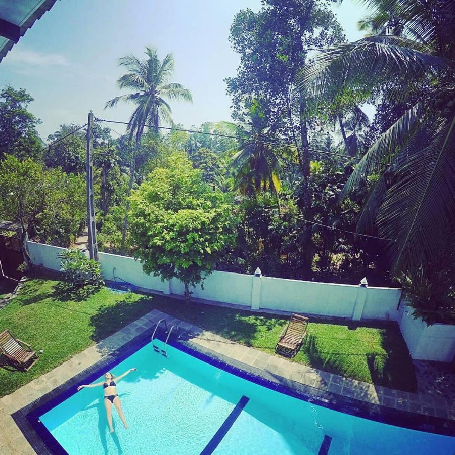 Blue Water Hikkaduwa Villa Ngoại thất bức ảnh